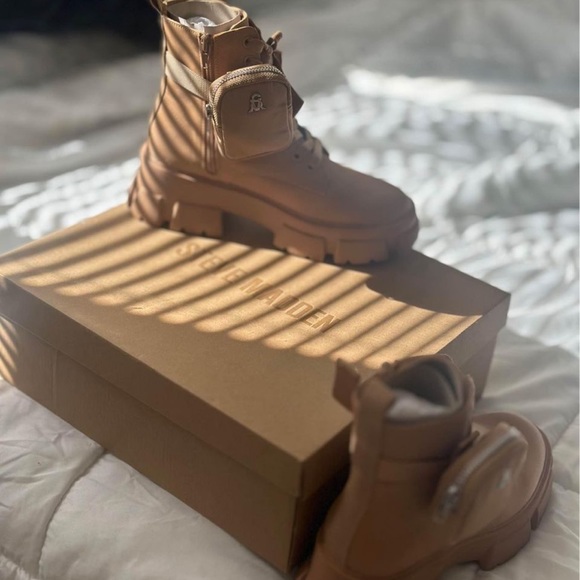 Steve Madden Shoes - Steven Madden boots